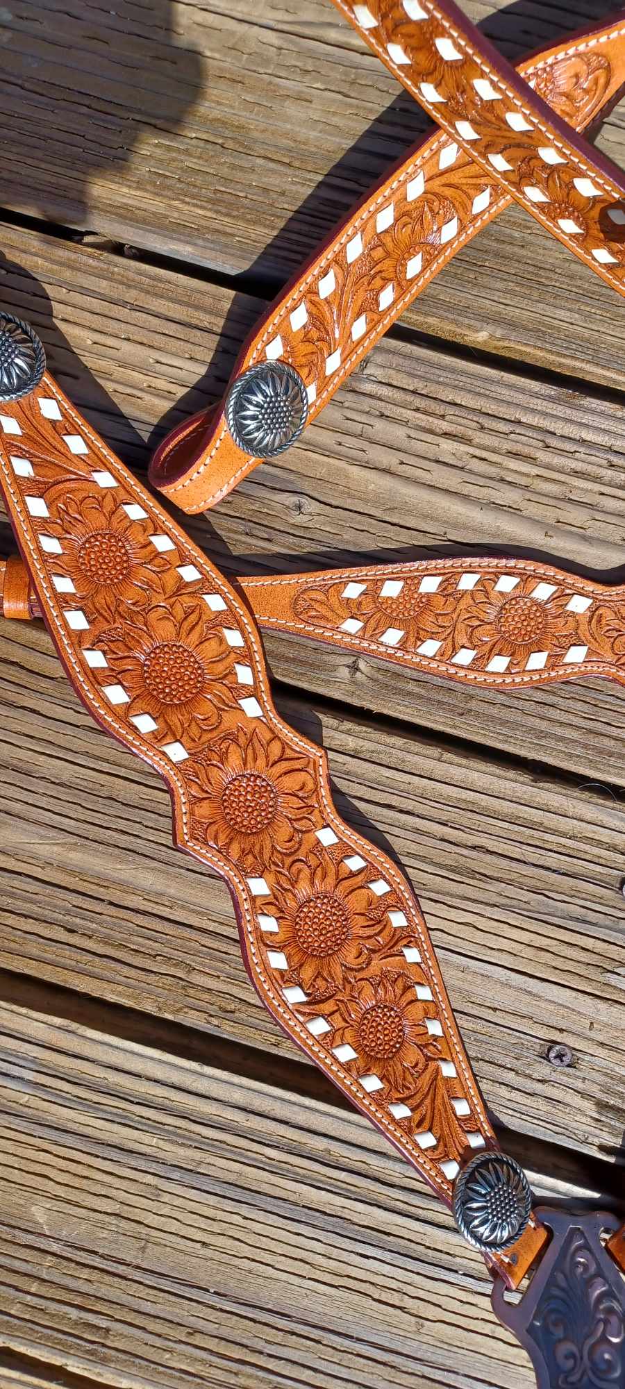 Sunflower Tooled Buck-Stitch Horse Tack bridle Set with Wither Strap