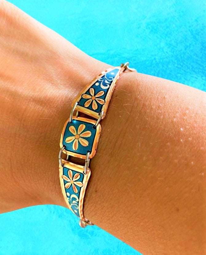 Jewelry & Accessories