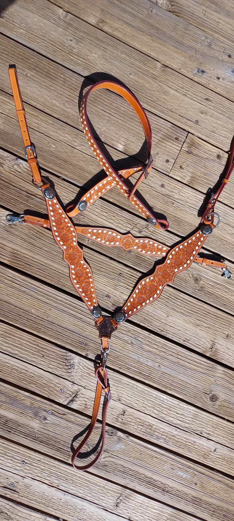 Sunflower Tooled Buck-Stitch Horse Tack bridle Set with Wither Strap
