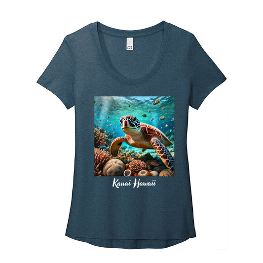 Honu / Turtle Scoop Neck T-Shirts